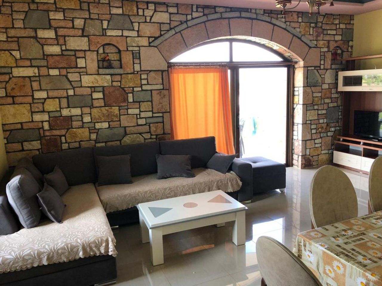 Jasmina Apartments