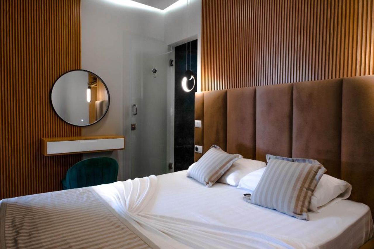 Luna Mare Seaside Suites