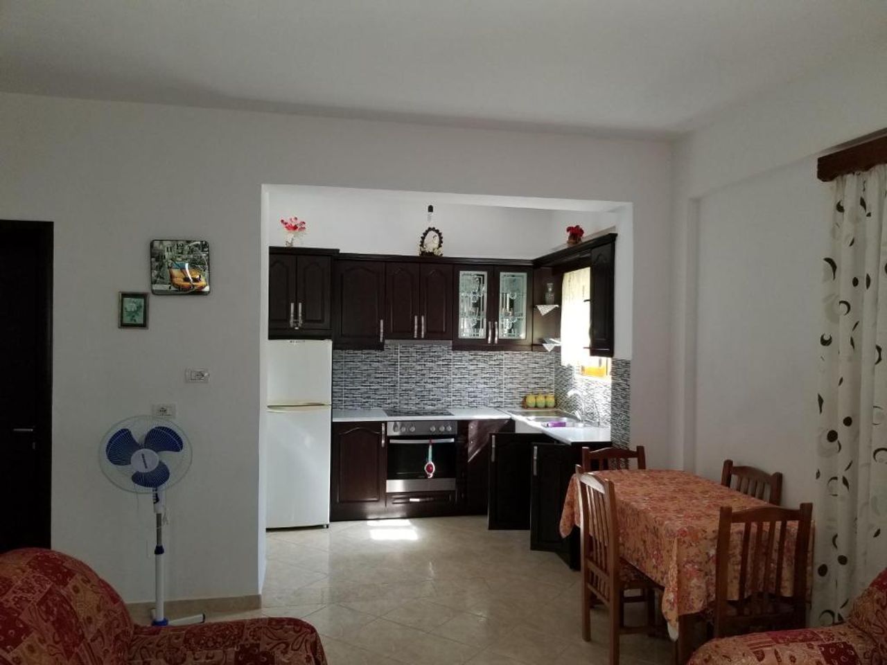 Sardi Apartments