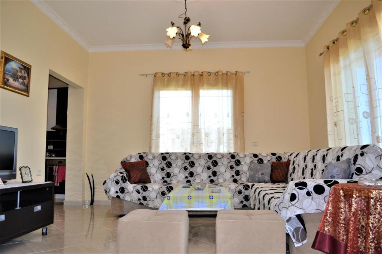 Villa Iremia Apartments