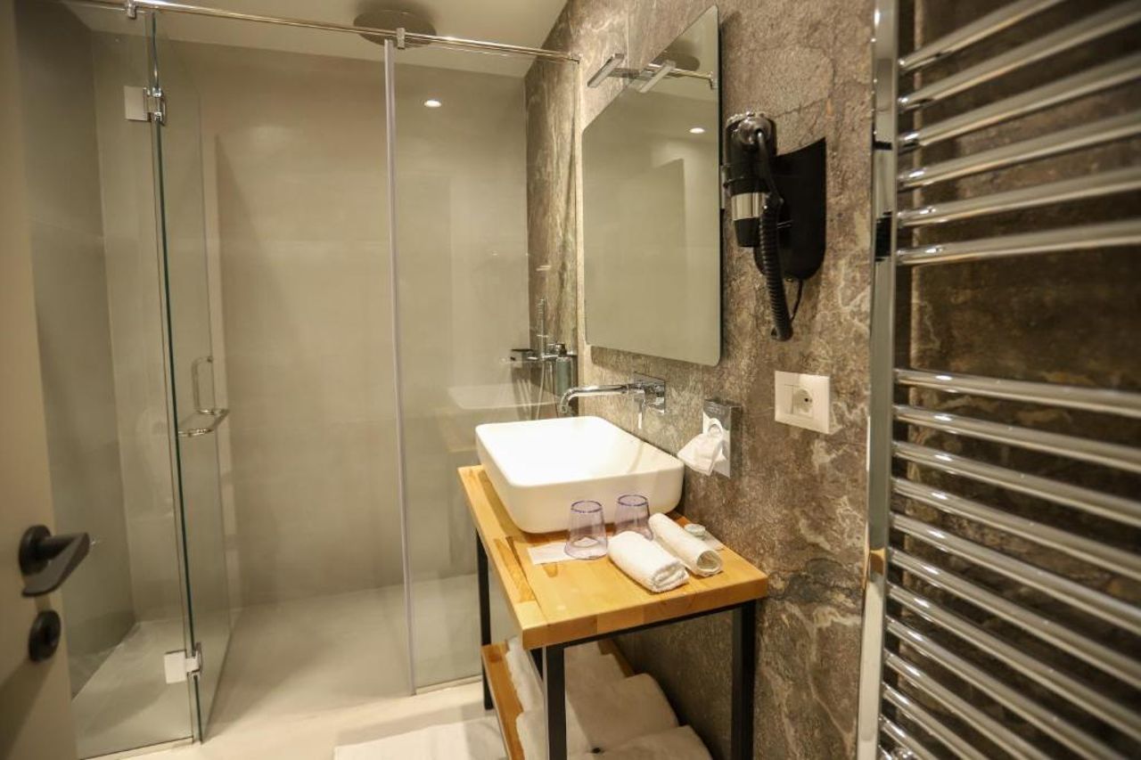 Urbanin Apartment & Hotel