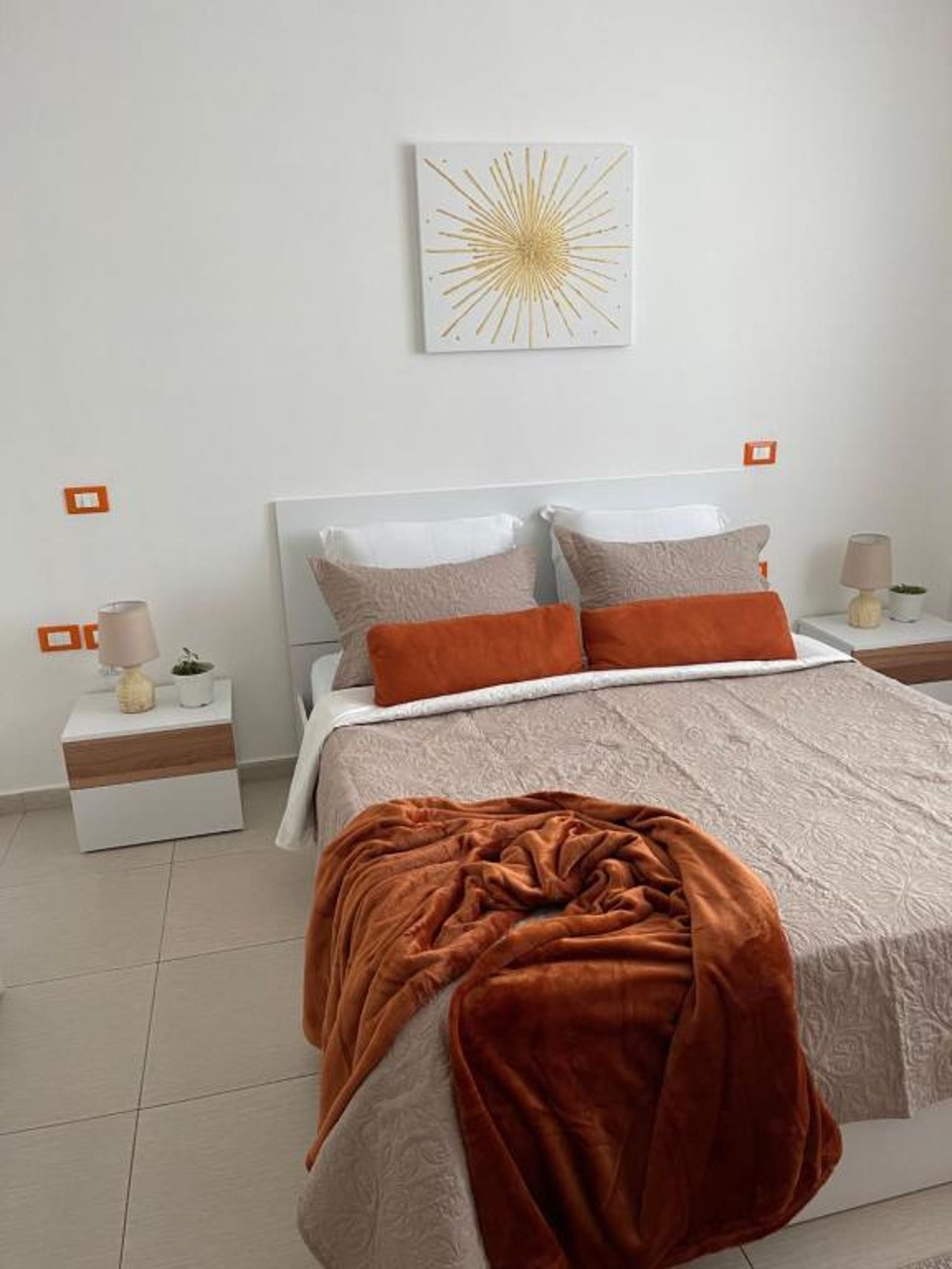 Del Mar Center Apartment