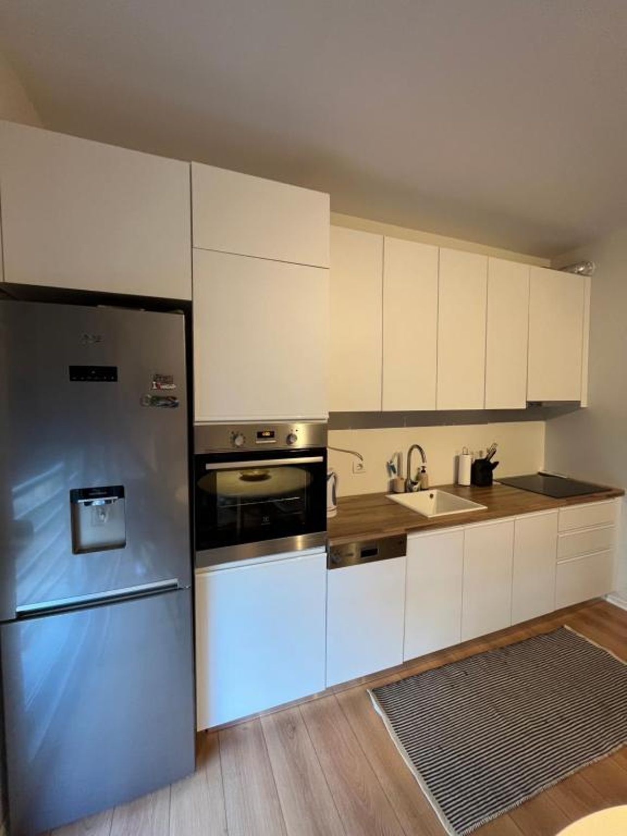 Comfy condo 6 minutes from downtown & Free Parking