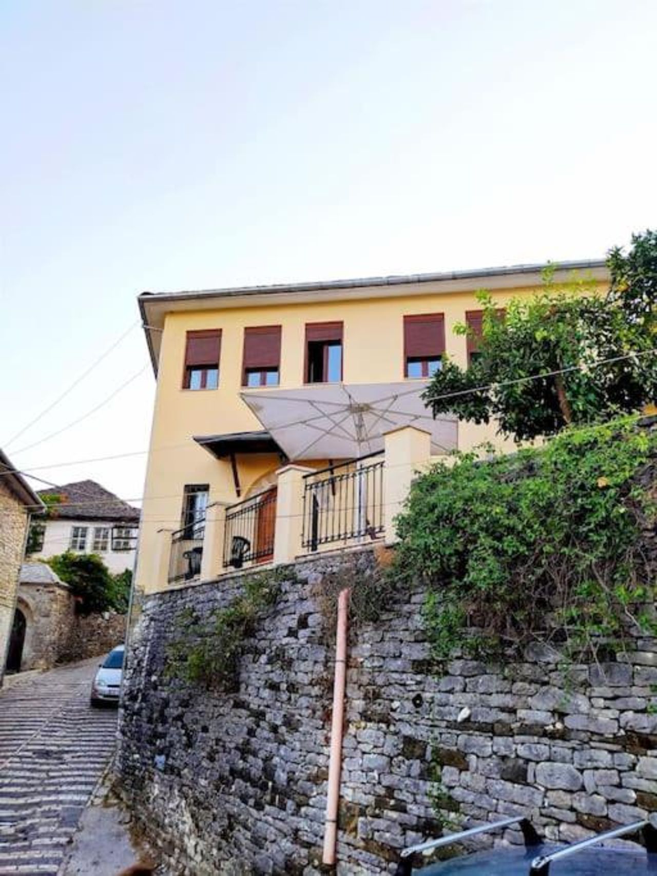 GEORGE's VILLA