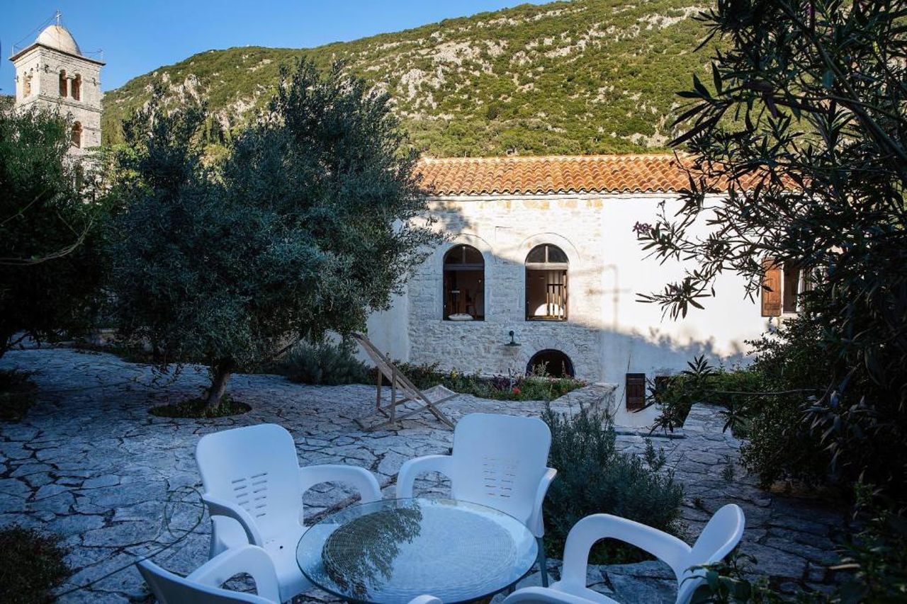 Rustic Holiday Villa Upper Qeparo