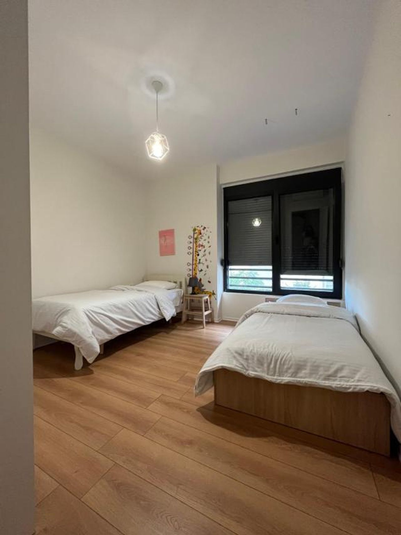 Comfy condo 6 minutes from downtown & Free Parking