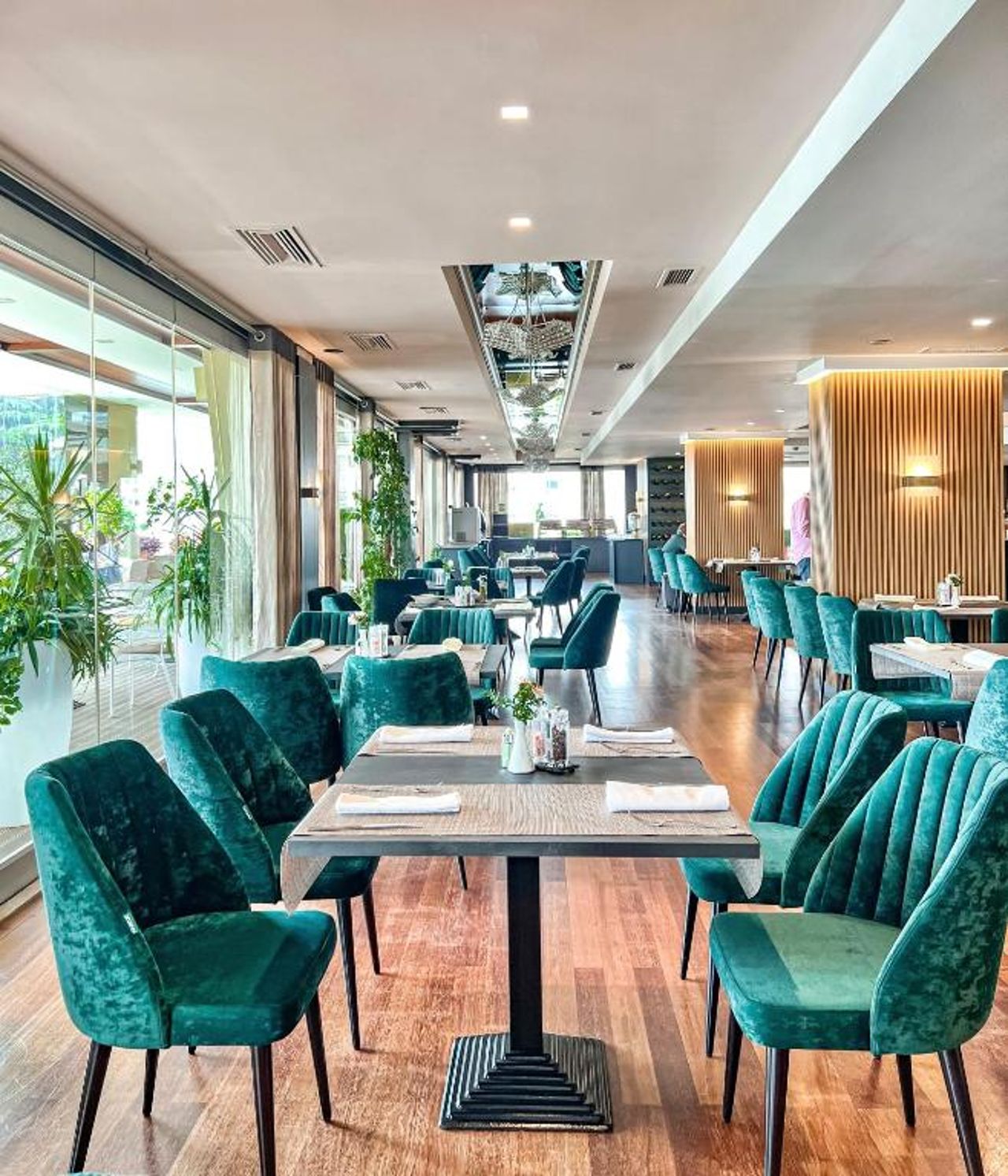 Tirana International Hotel & Conference Center