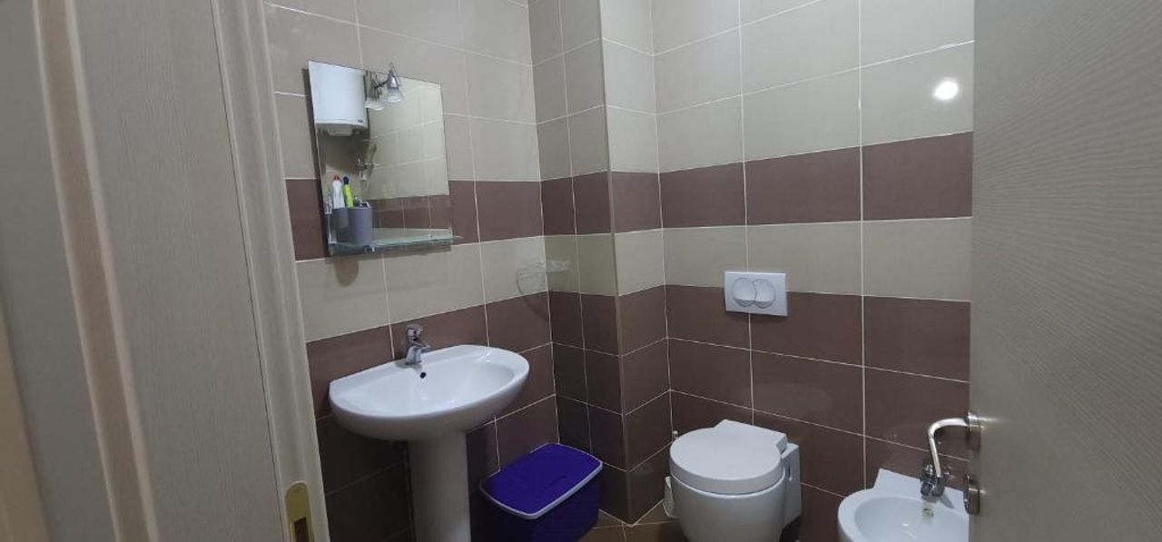 Pleasing Place with free parking on site in Tirana Komuna e Parisit