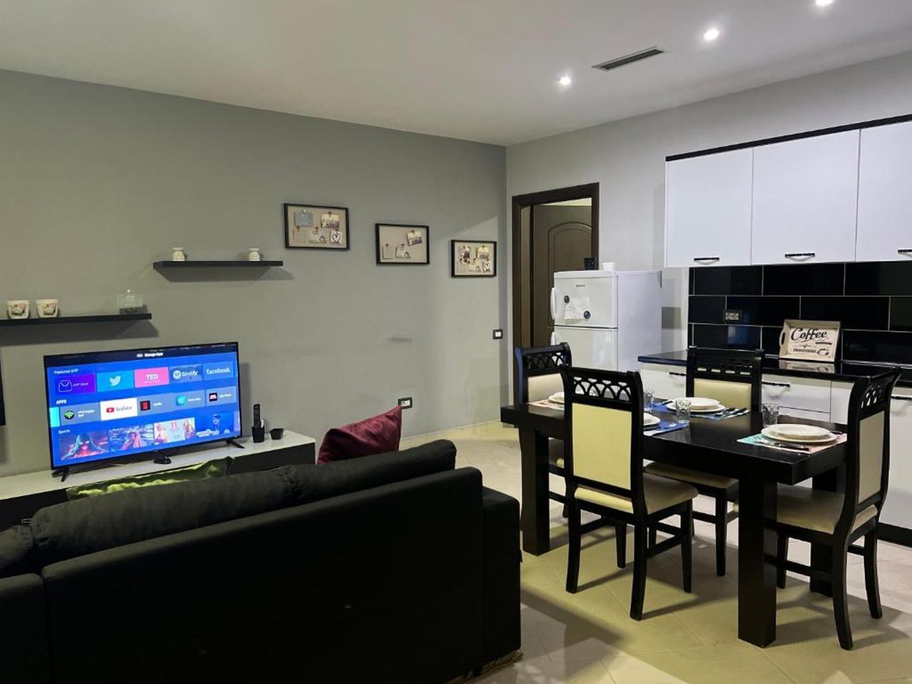 Spacious Modern Flat Business/Family/Friends Trip