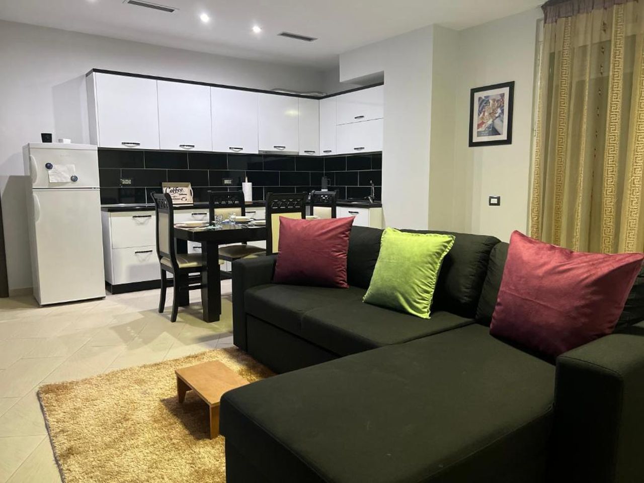 Spacious Modern Flat Business/Family/Friends Trip