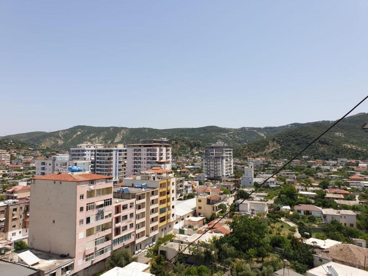 Ledjo Apartament