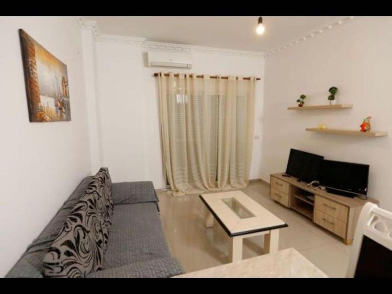 Sion Saranda Apartment 19