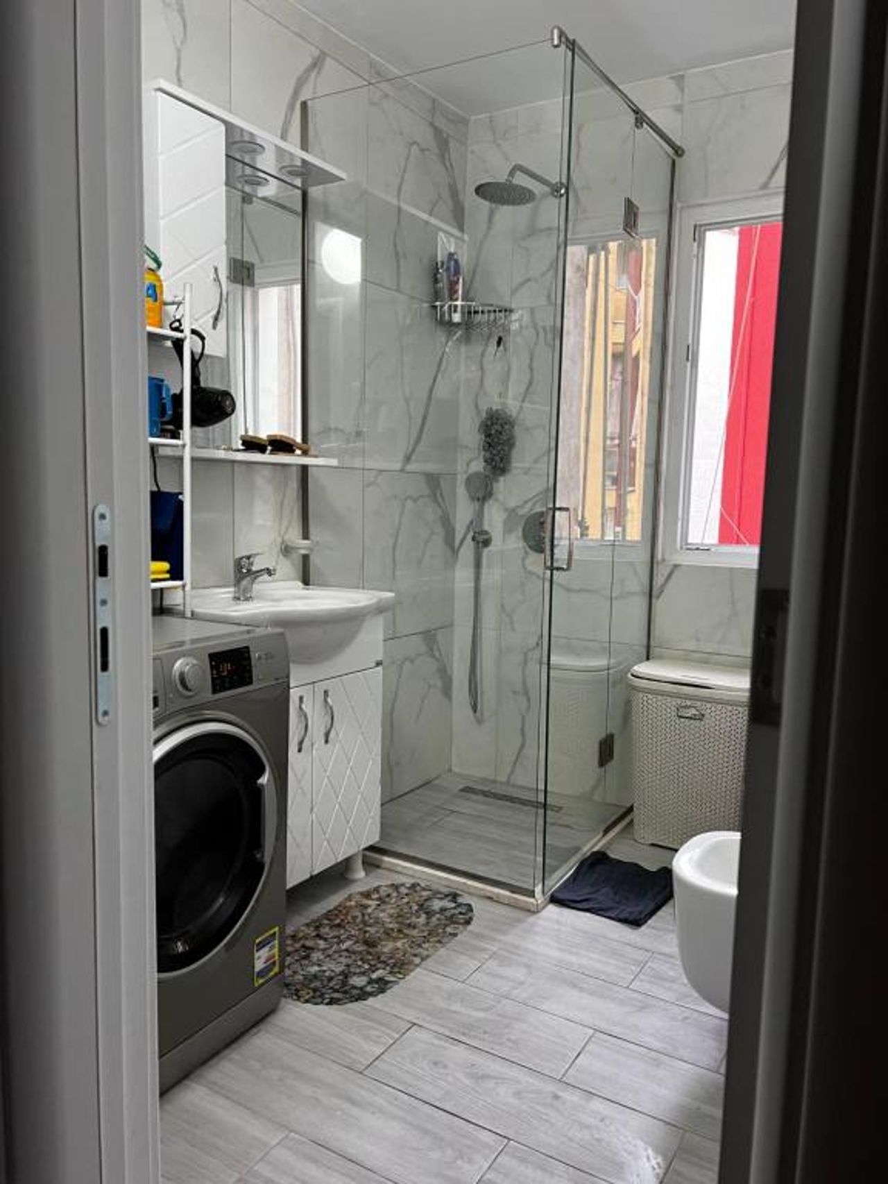 Cosy Fully Furnished Apartment