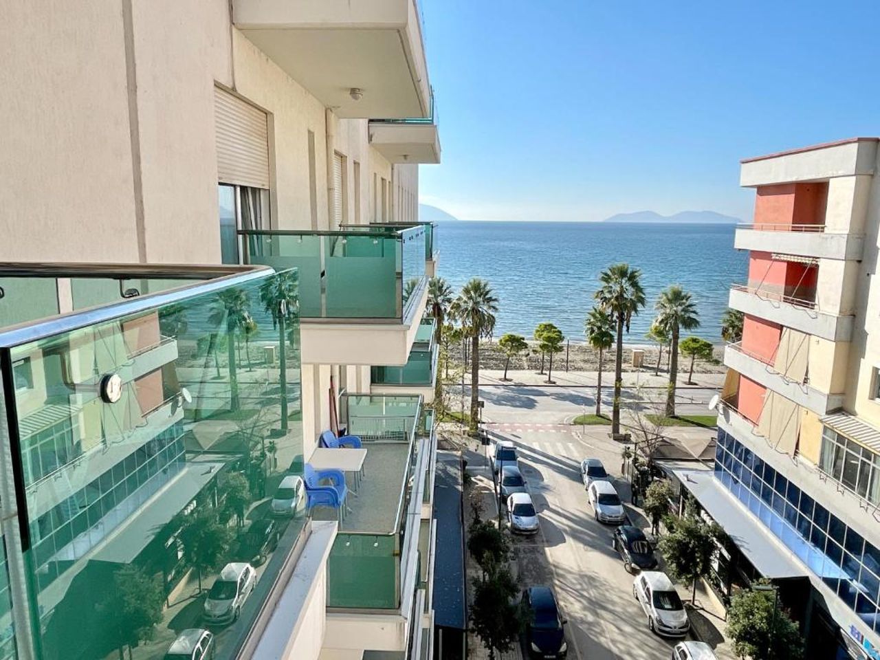 Sea Side Suite