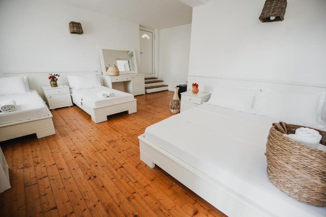 Drymades Bungalows Adults Only