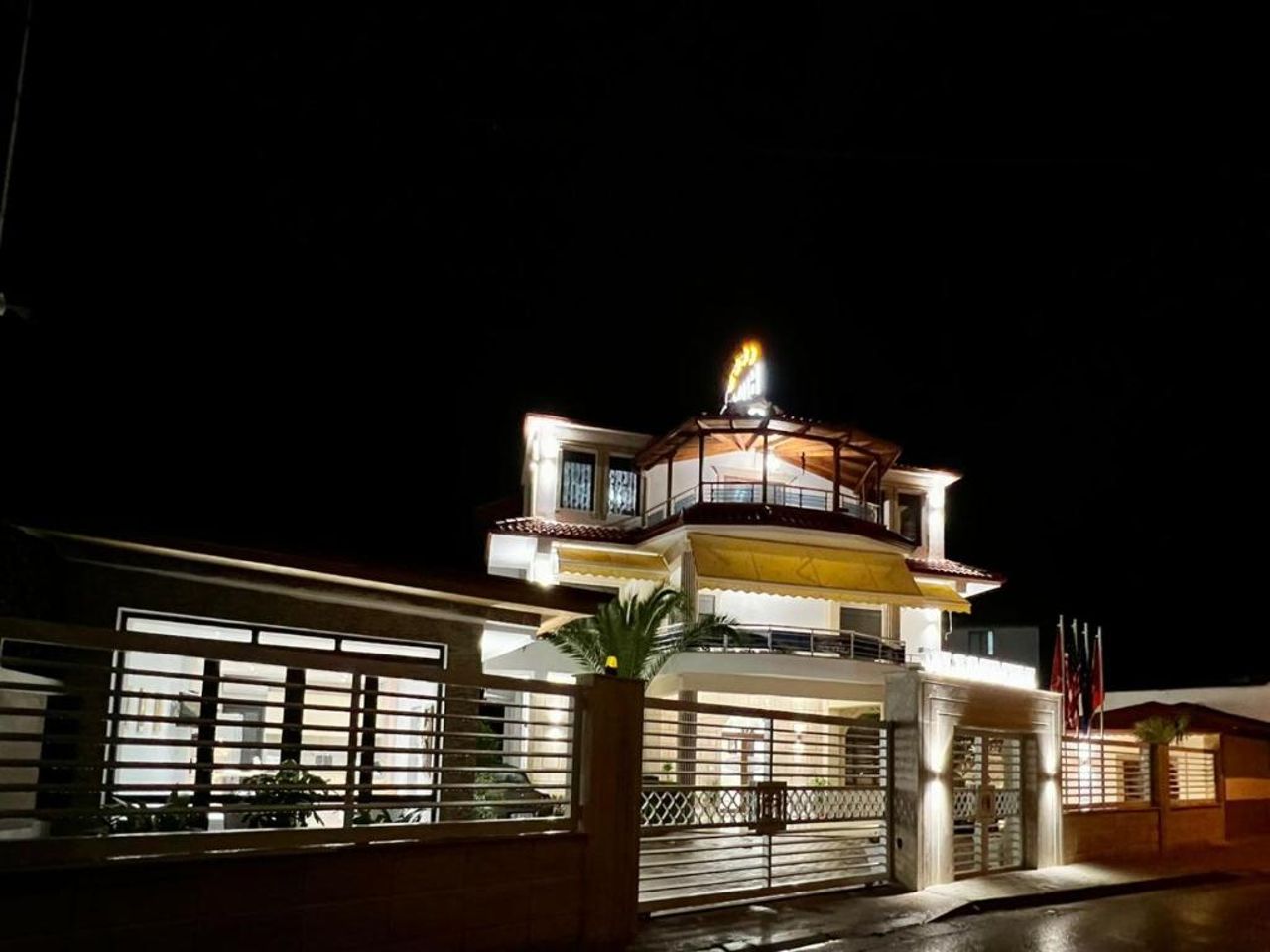 Hotel Mimani
