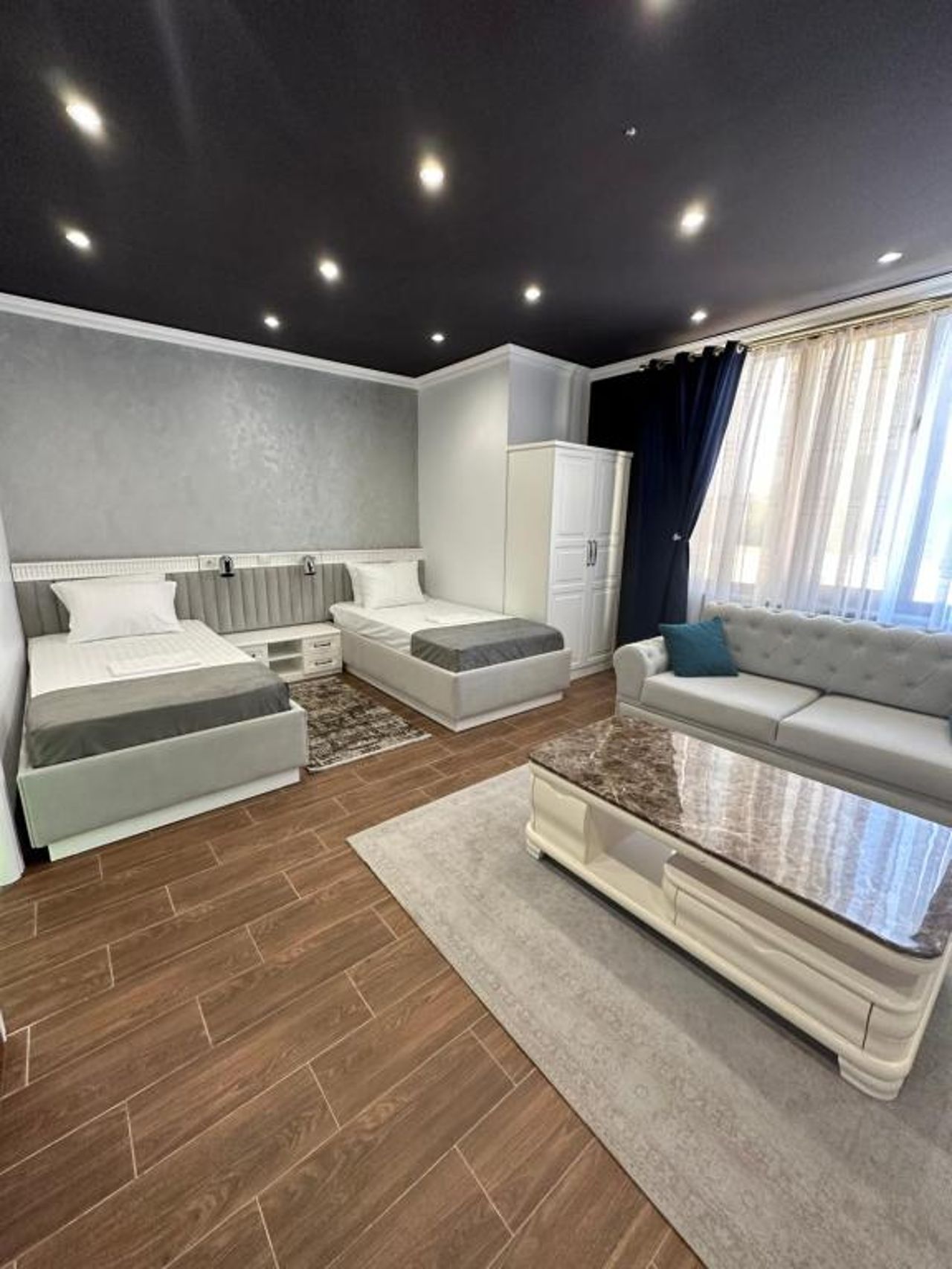 Hotel DARDANIA