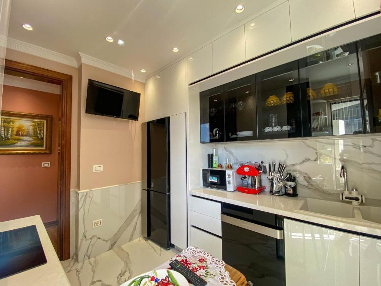 Top Luxury Tirana