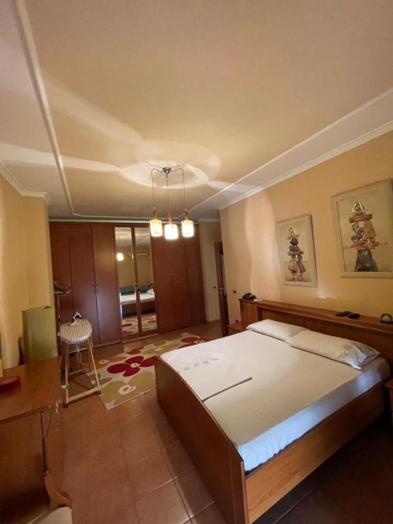 Luxury Center apartment