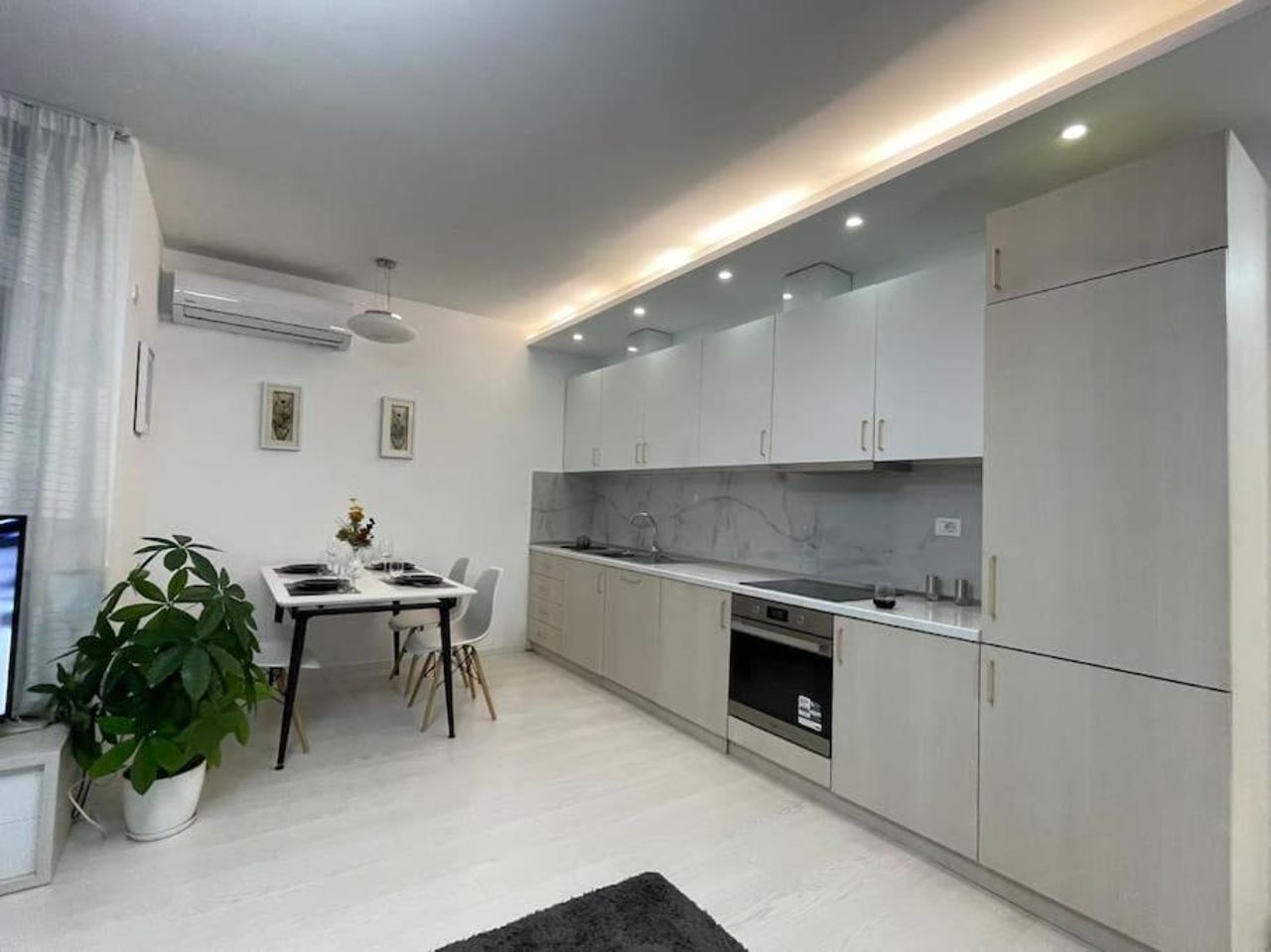Modern Apartment at Train Station