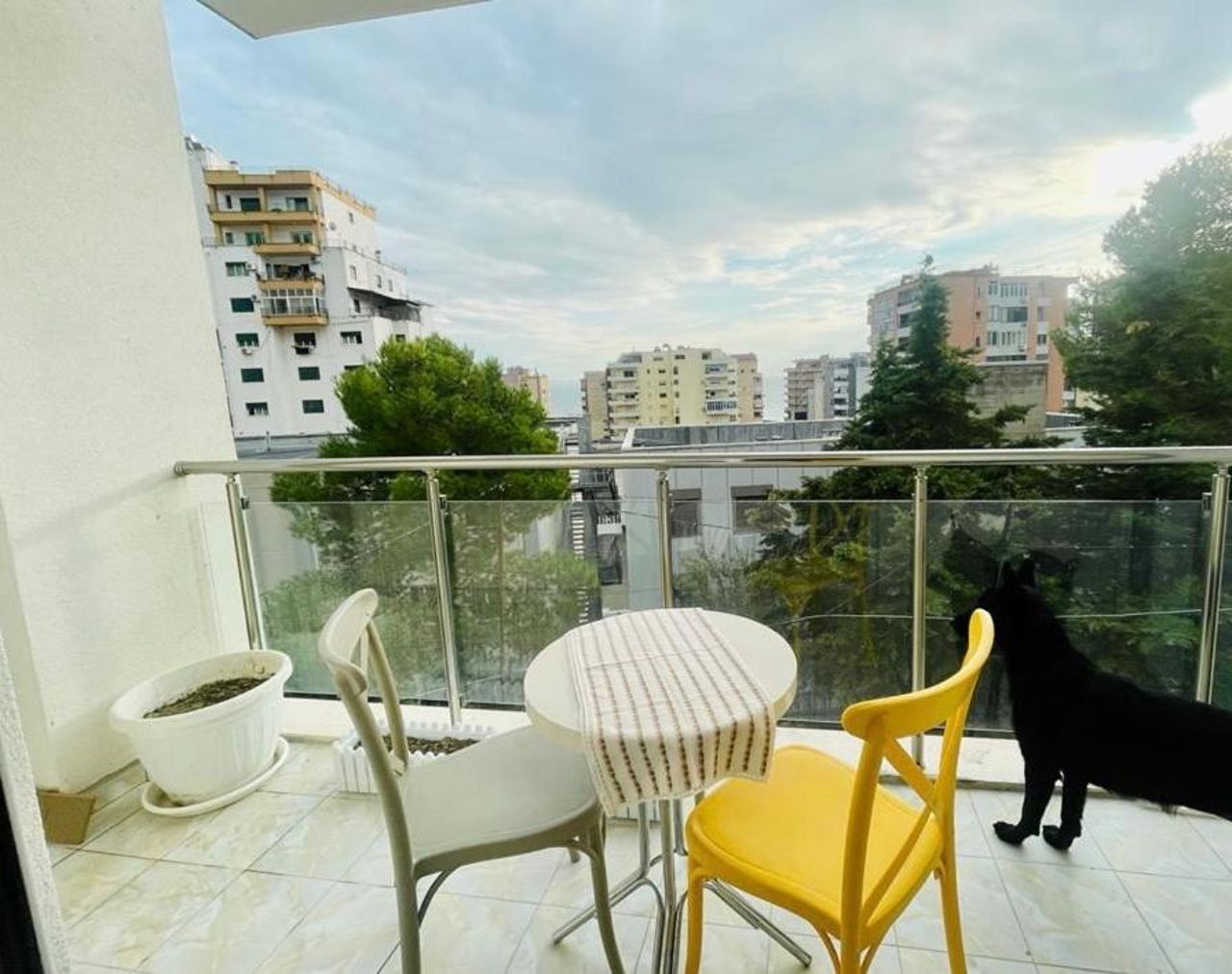 Eni Apartment