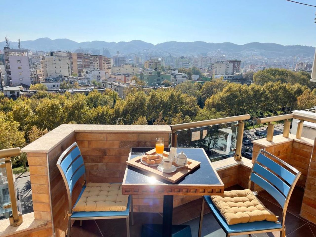 By Best Apartments