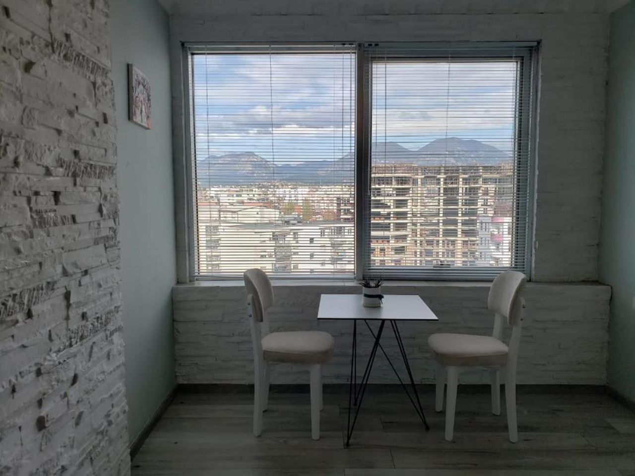 Agroni Rooms
