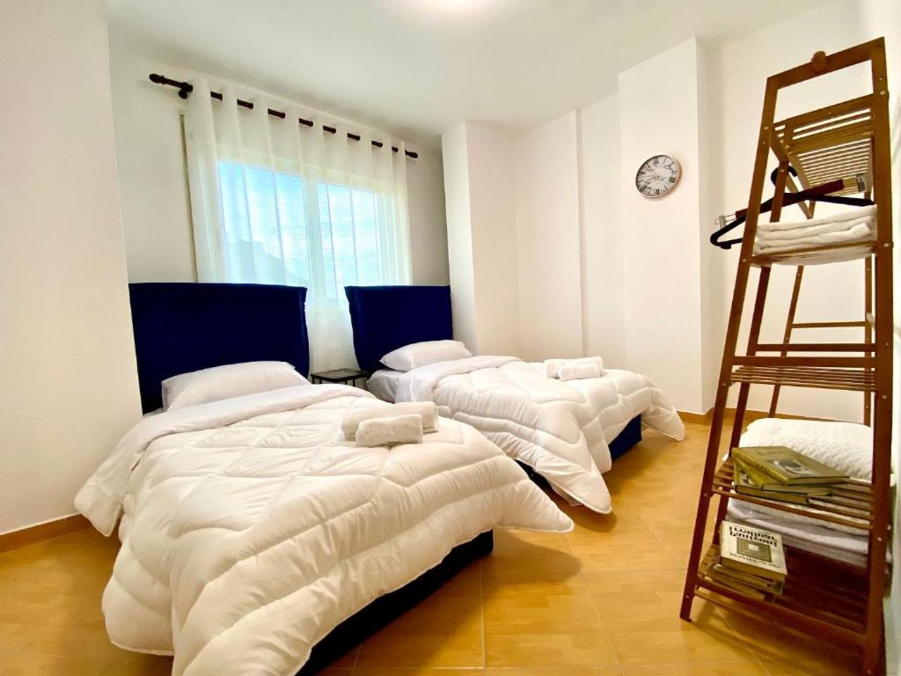 Cozy Seaview Apartment Vollga Central