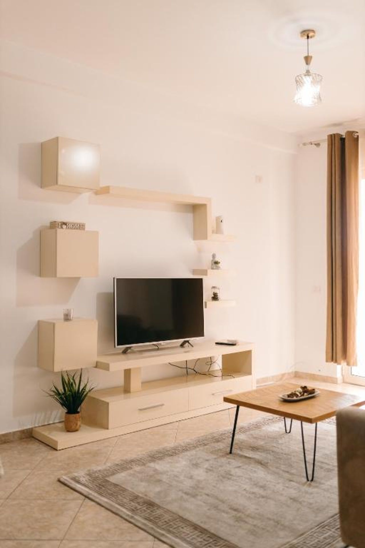 Rs Place 1-Bedroom Apartment