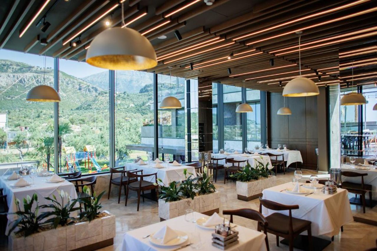 Prado Luxury Hotel