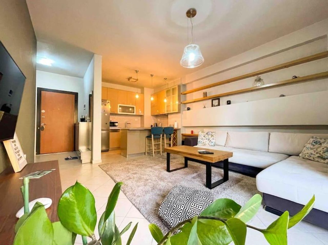Sunny Hill Flat 24H check-in & Free Parking