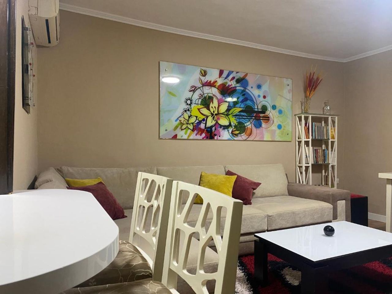 Ring Apartment