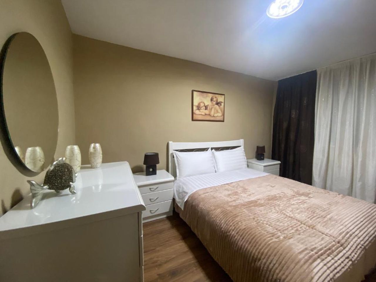 Ring Apartment