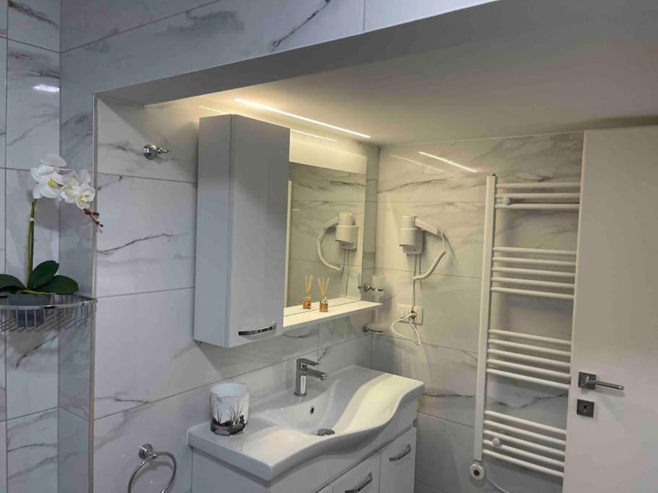 Lovely apartment in Pogradec city with a lake view