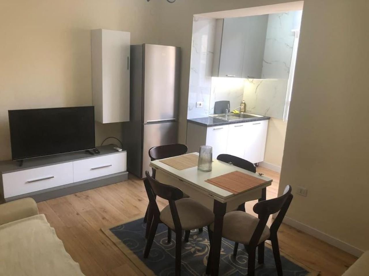 Itan’s lovely two bedroom flat in center of Tirana