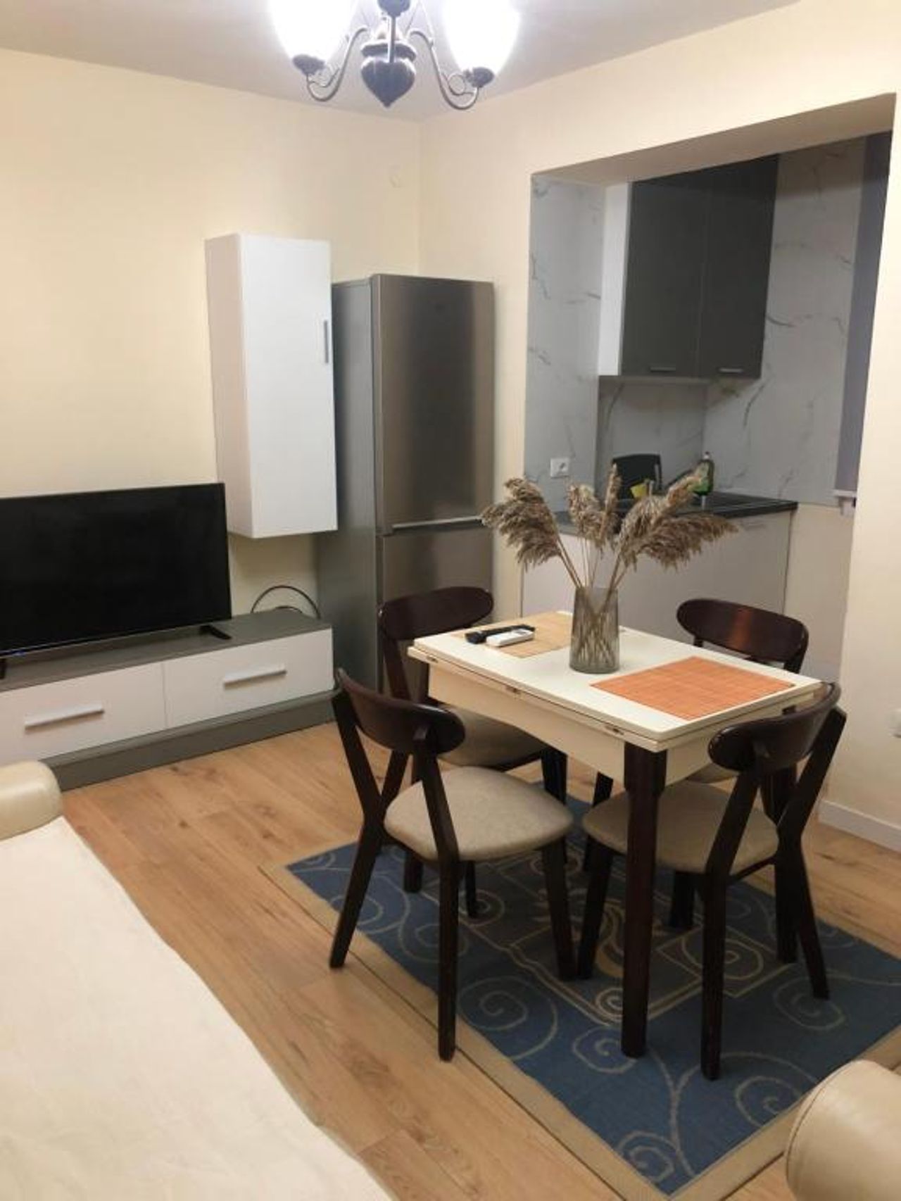 Itan’s lovely two bedroom flat in center of Tirana