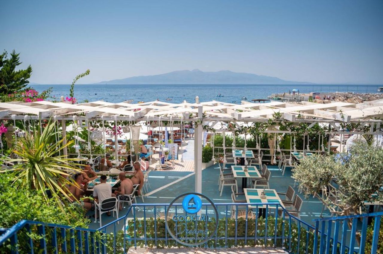Majki Beach Apartments