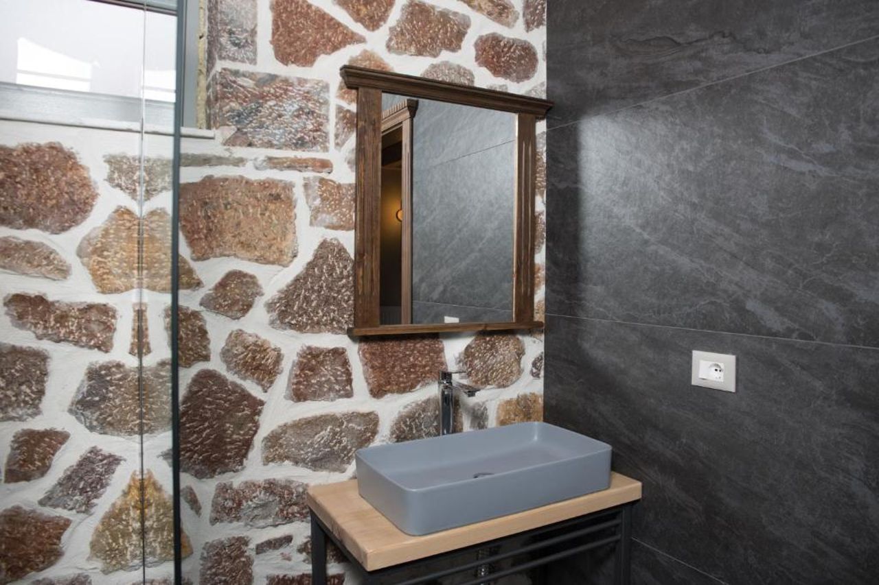 George Boutique Hotel