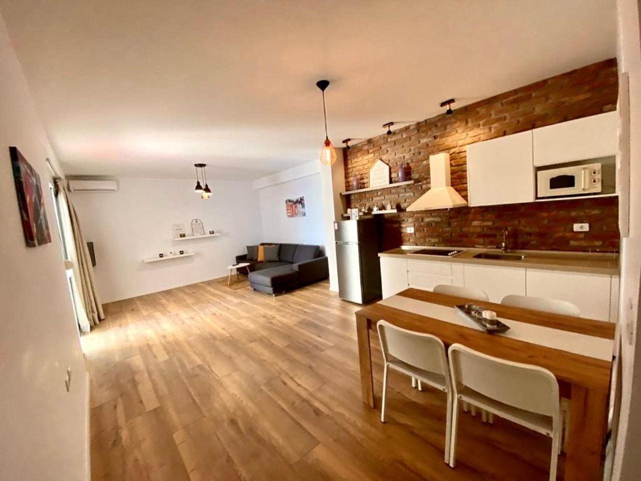 Hard Rock Apartments