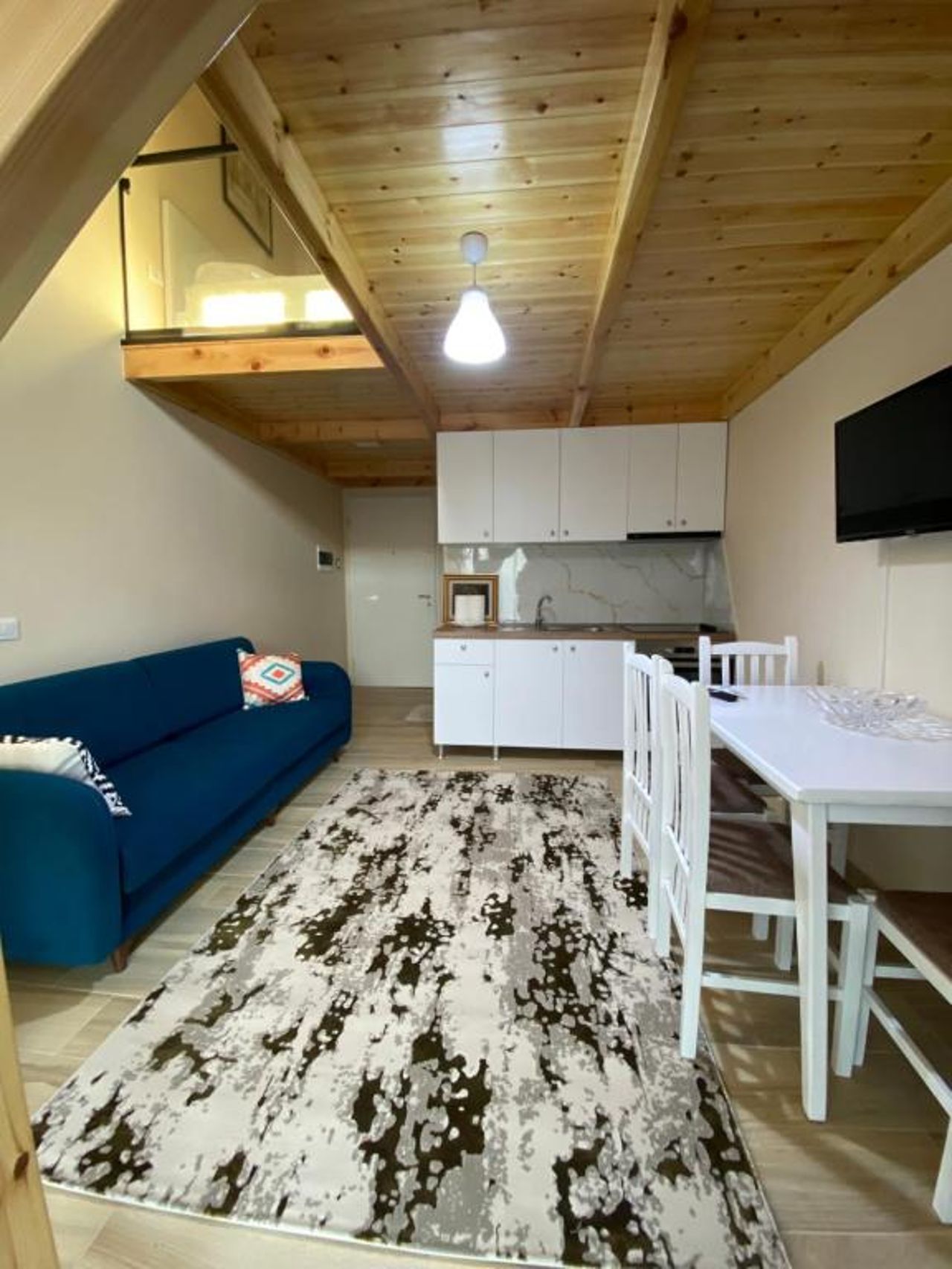 Jon's Duplex