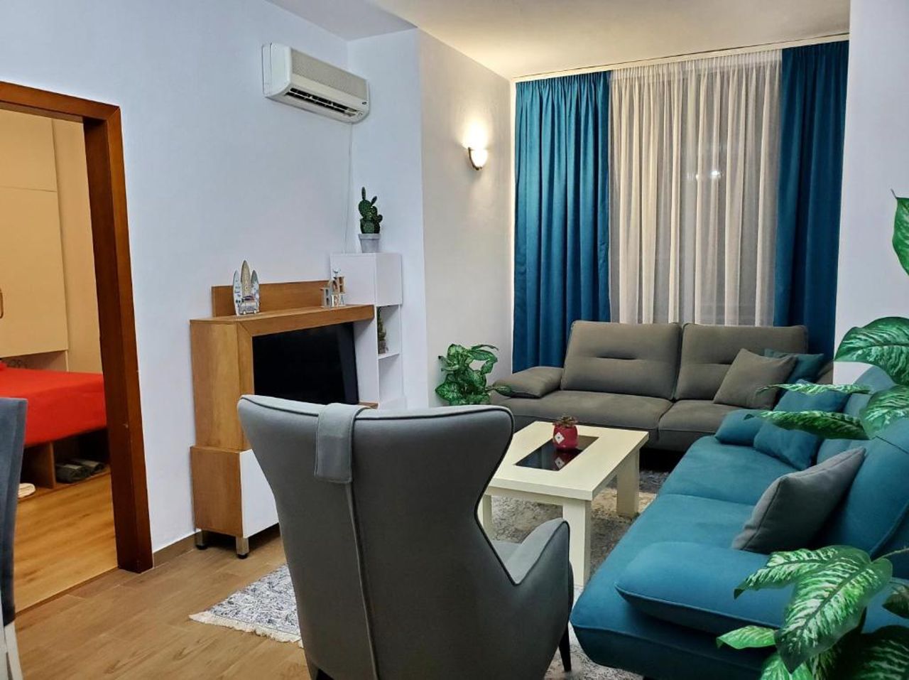 Roni Apartment