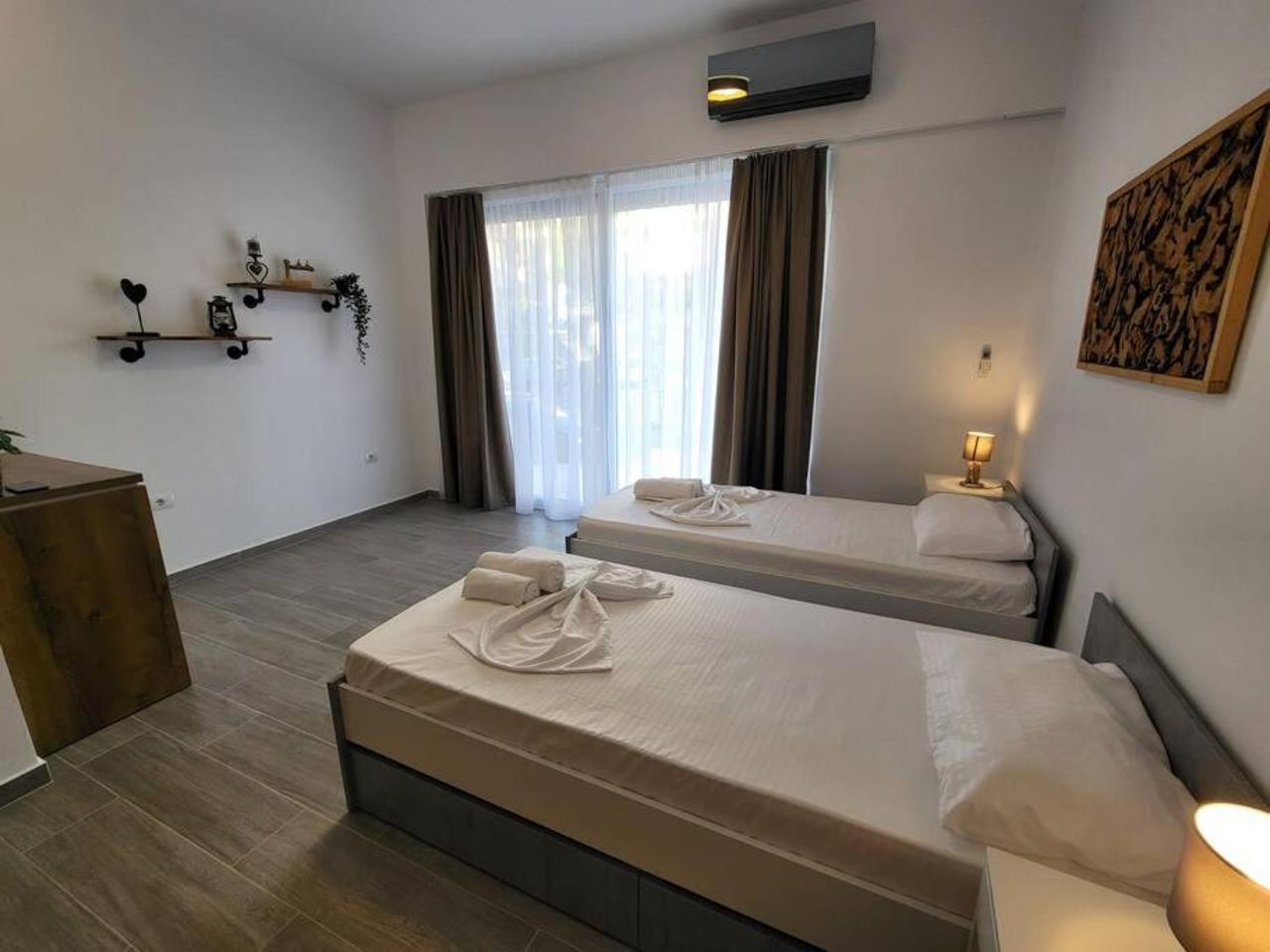 Yellow Apartment Saranda