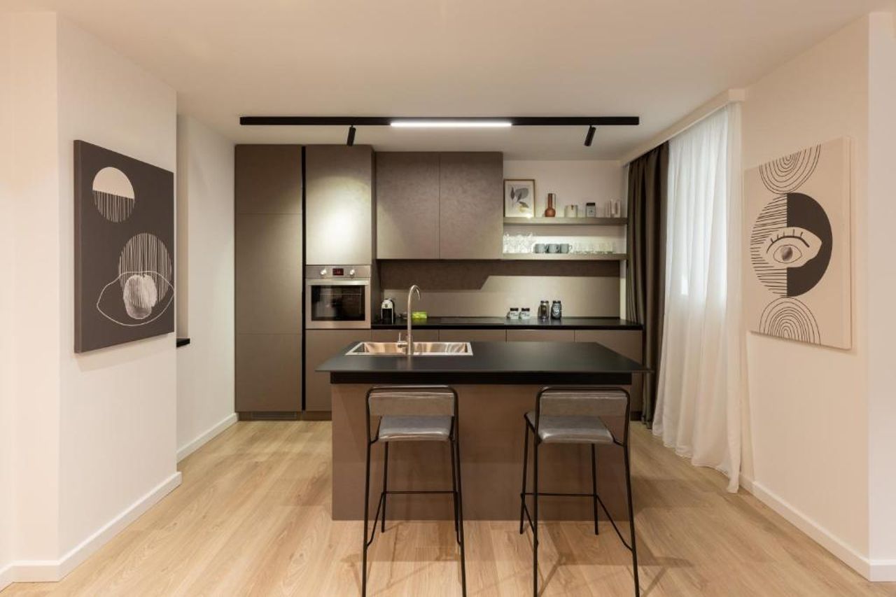 Luxury Apartment City Center