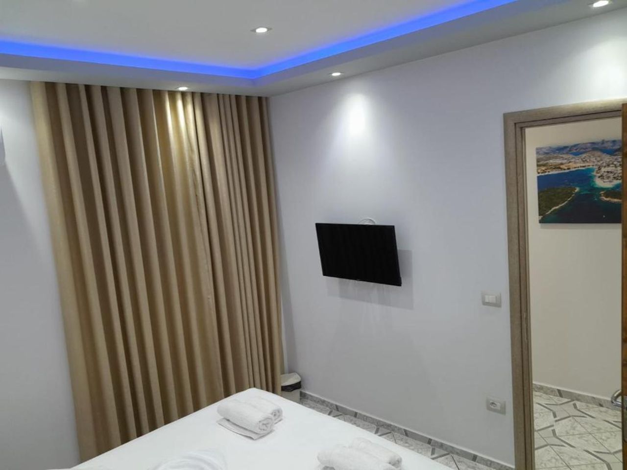 Sinani Apartments