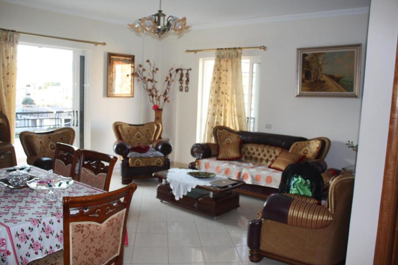 Saranda Apartment B