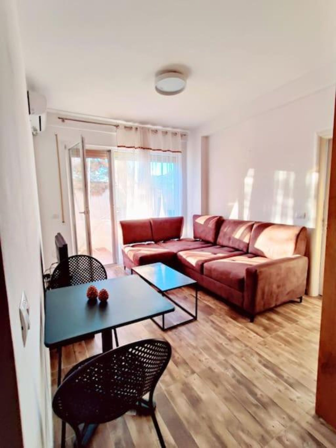Lalzit Bay Apartment Mirai at Lura 3