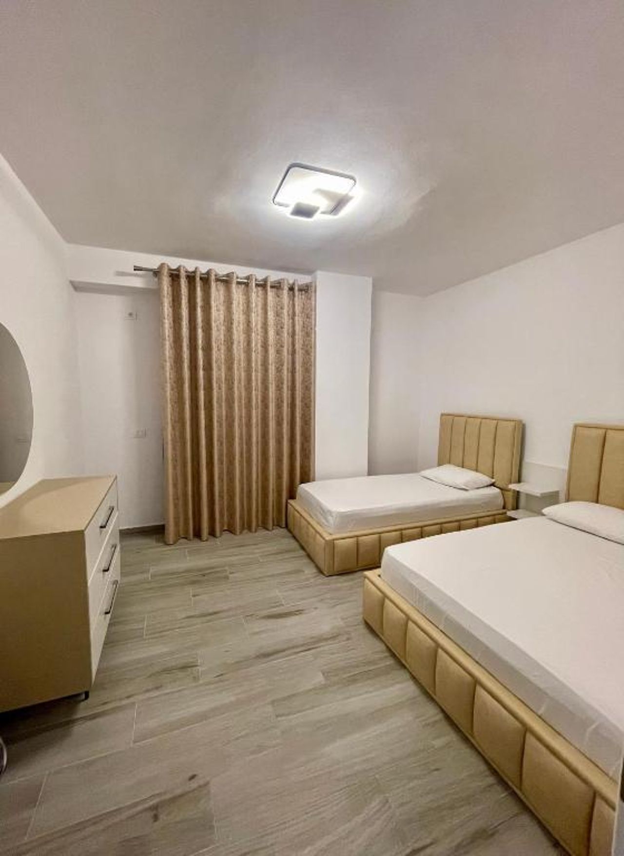 SeaView Modern Two Bedroom Apartment