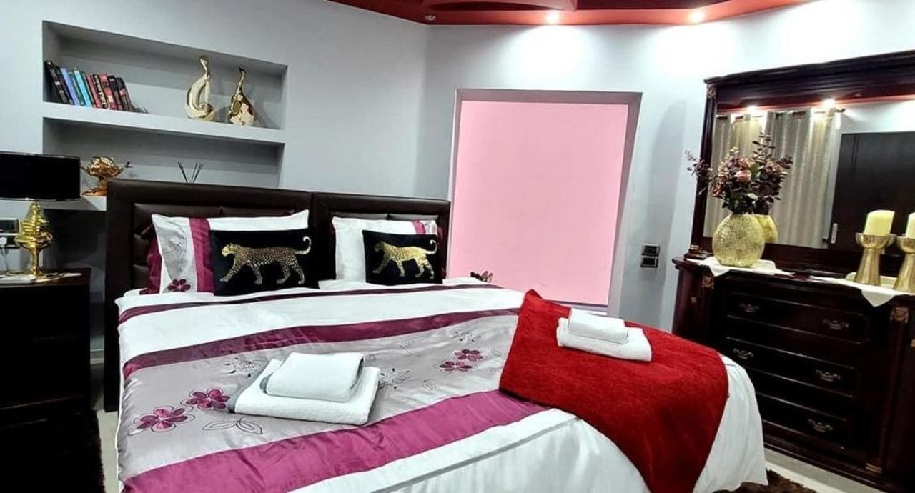 Classic House Hotel