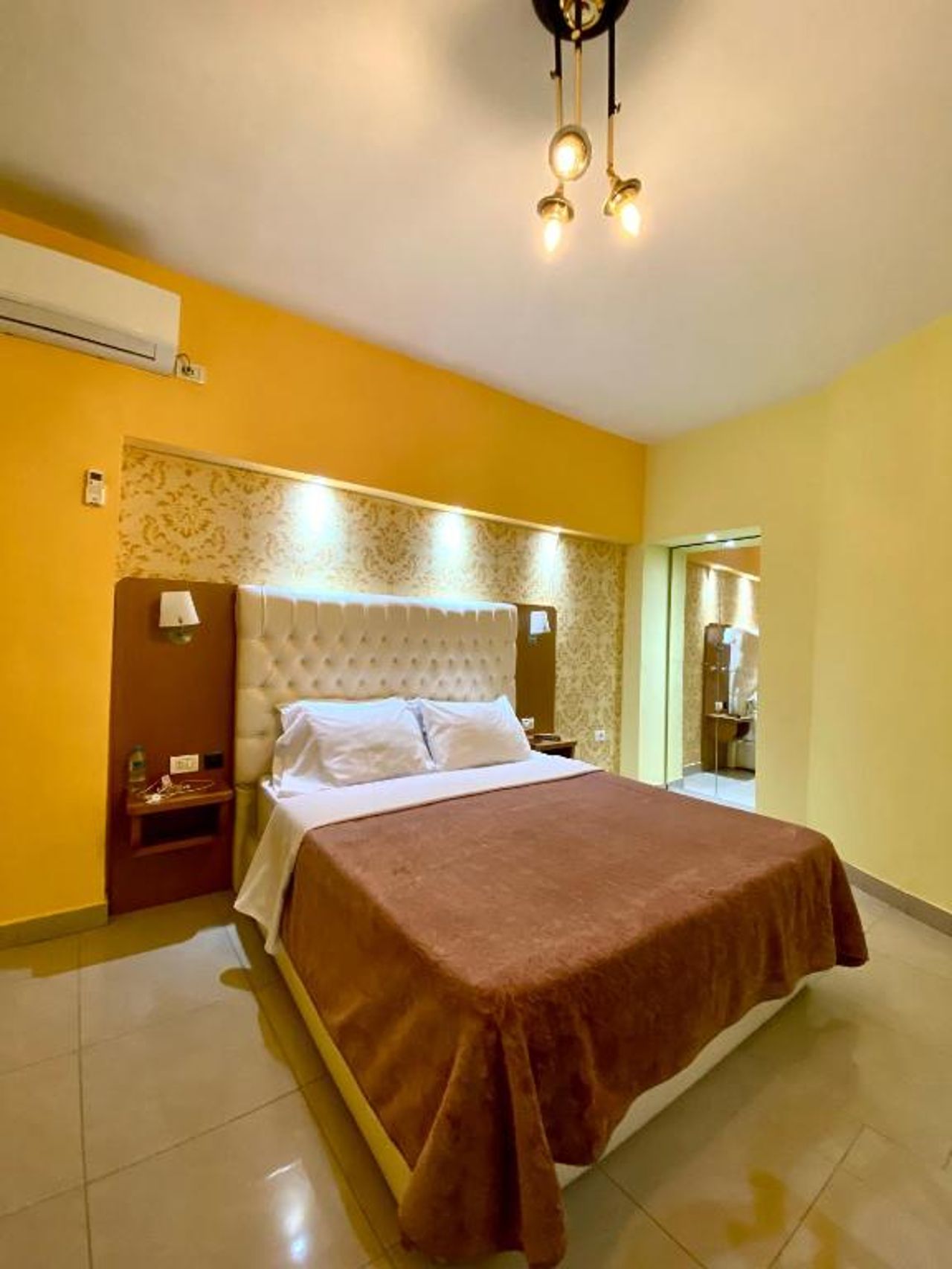 Pilo Lala Hotel