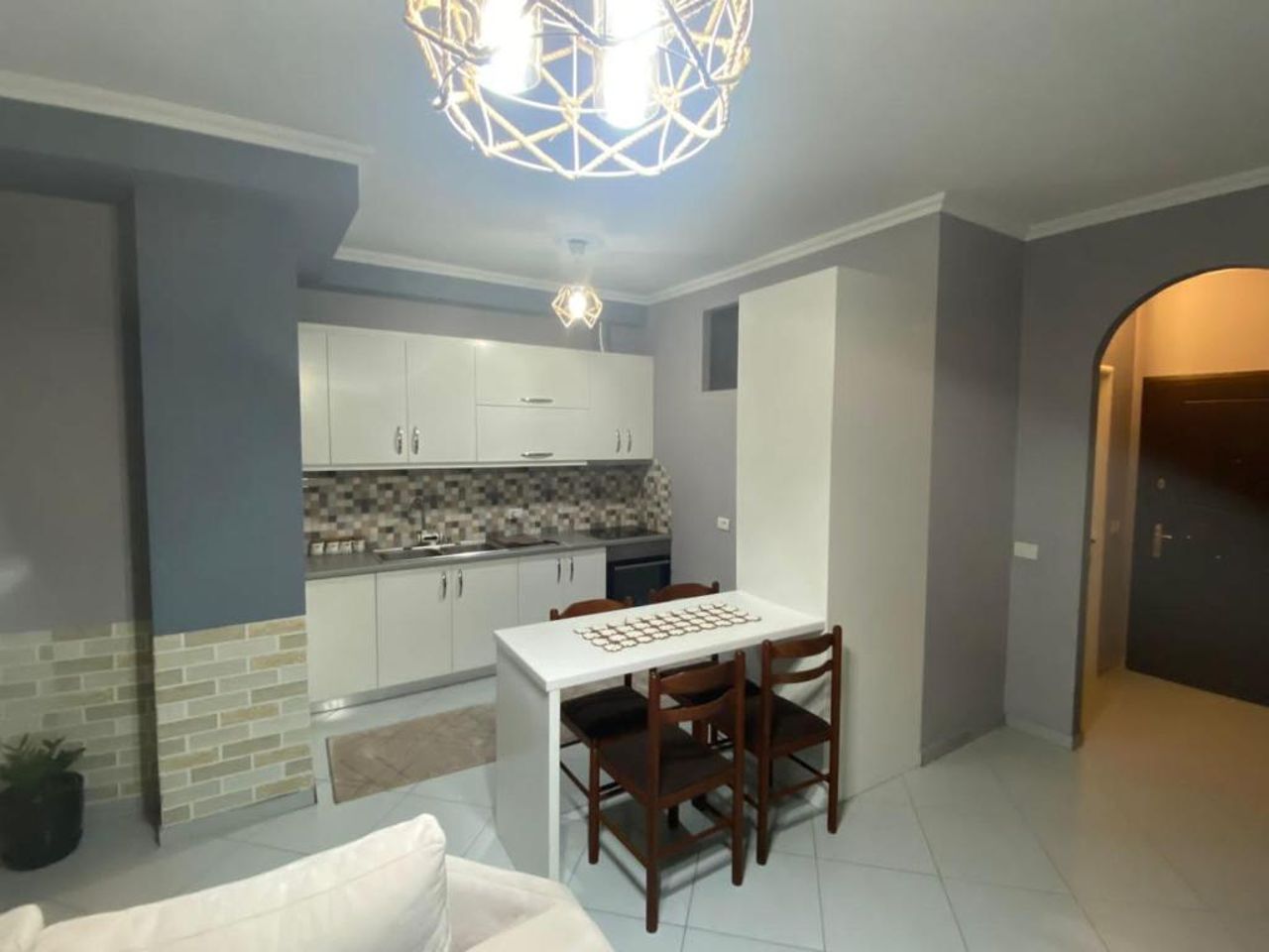 Moni Apartments